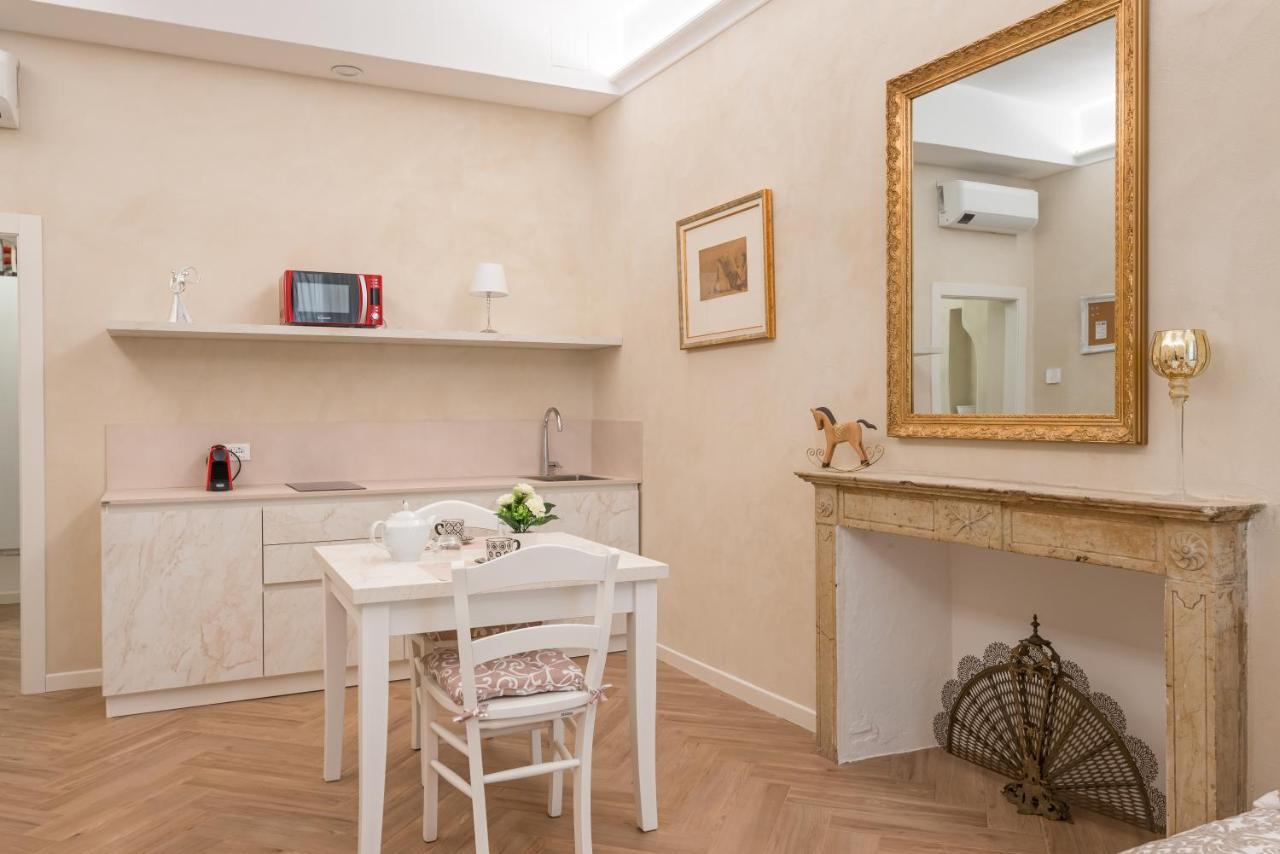Classic Chic - Citta Alta Bergamo Buitenkant foto